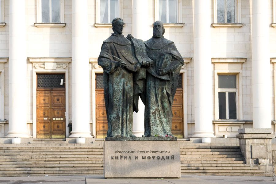 Росія намагається вкрасти в Болгарії частину її історії