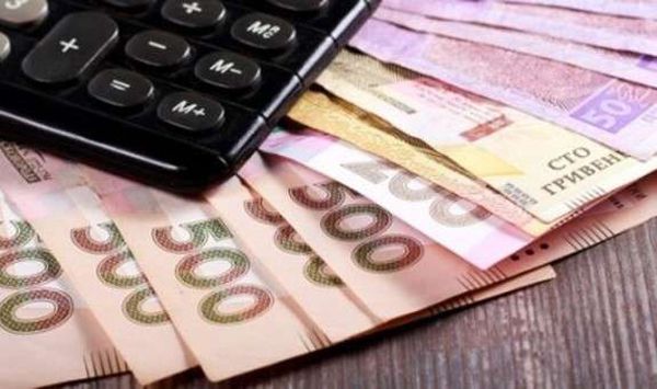 Сільський голова, усунутий з посади, нараховував собі зарплату і премію