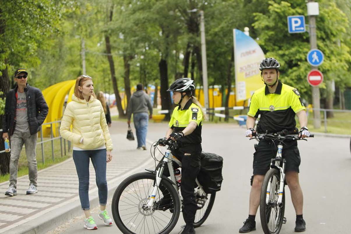 Велопатруль на вулицях