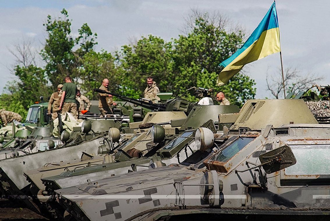 Поблизу Маріуполя провели масштабні маневри резерву ОС