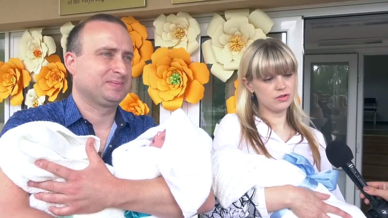 На трьох козаків більше!