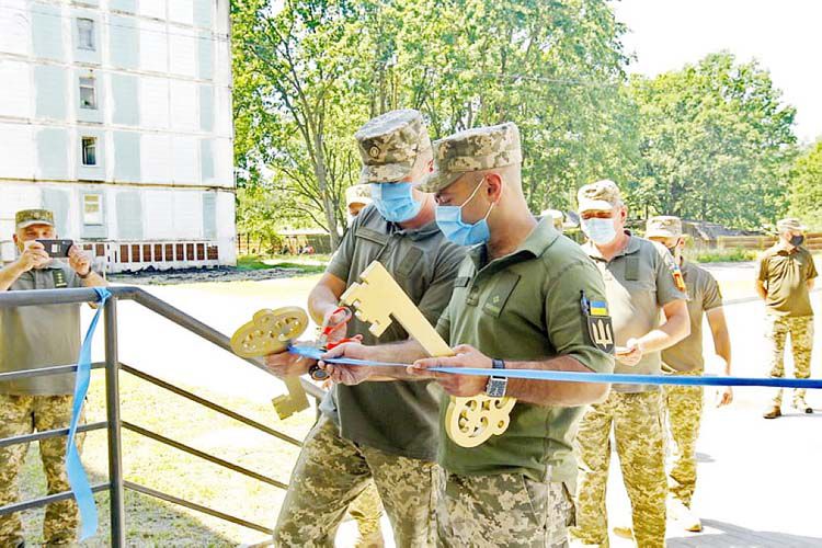 В оперативному командуванні «Північ» офіційно відкрили дві казарми 