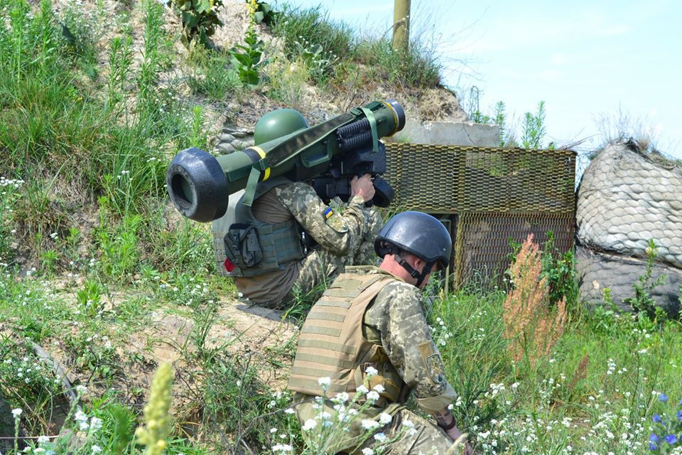 На військовому полігоні випробували «Джавеліни»