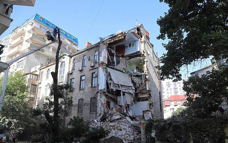 Чому в Одесі падають будинки