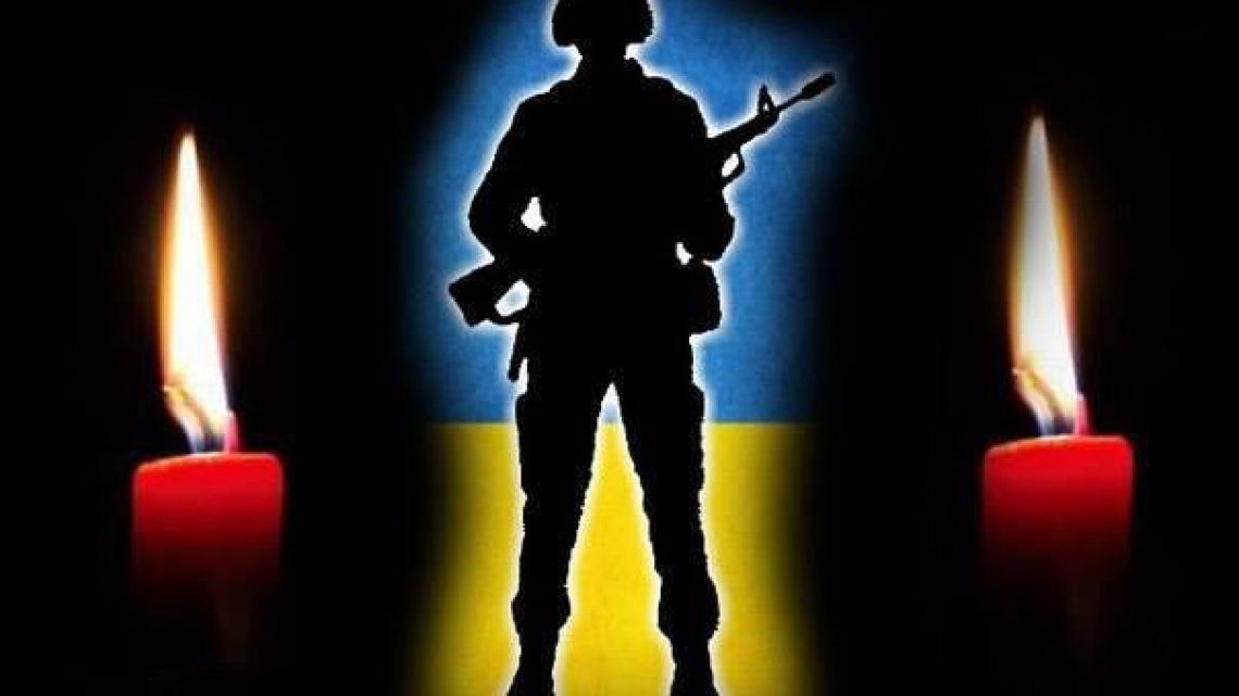 На Дніпропетровщині та Миколаївщині попрощалися з полеглими вояками