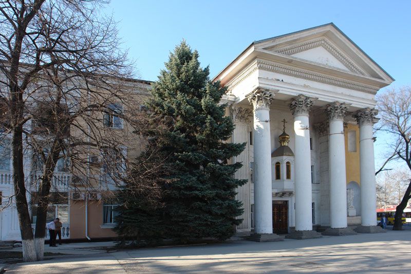 Окупанти виселяють храм ПЦУ в Криму,  Україна закликає розширити санкції проти РФ