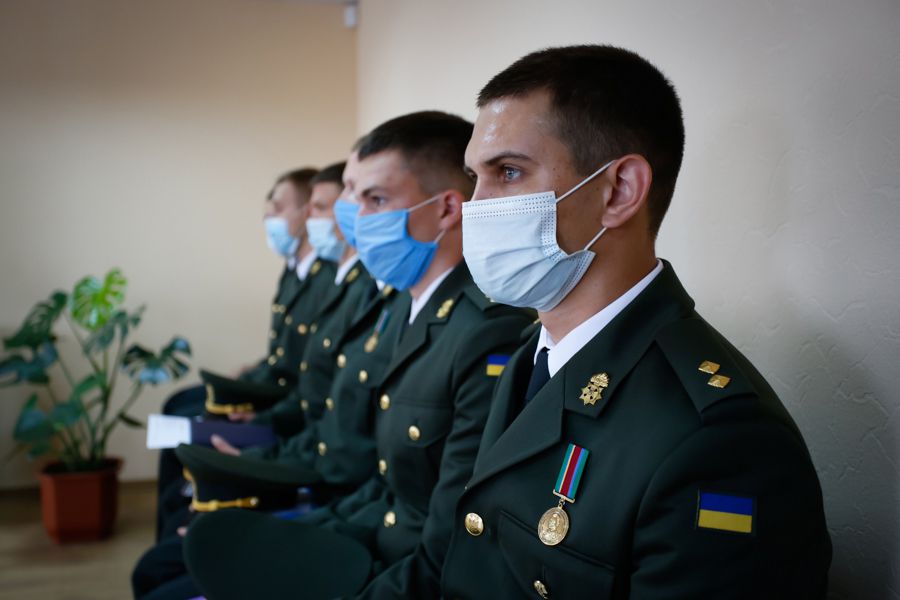 Службу в зоні ООС молоді лейтенанти обрали свідомо