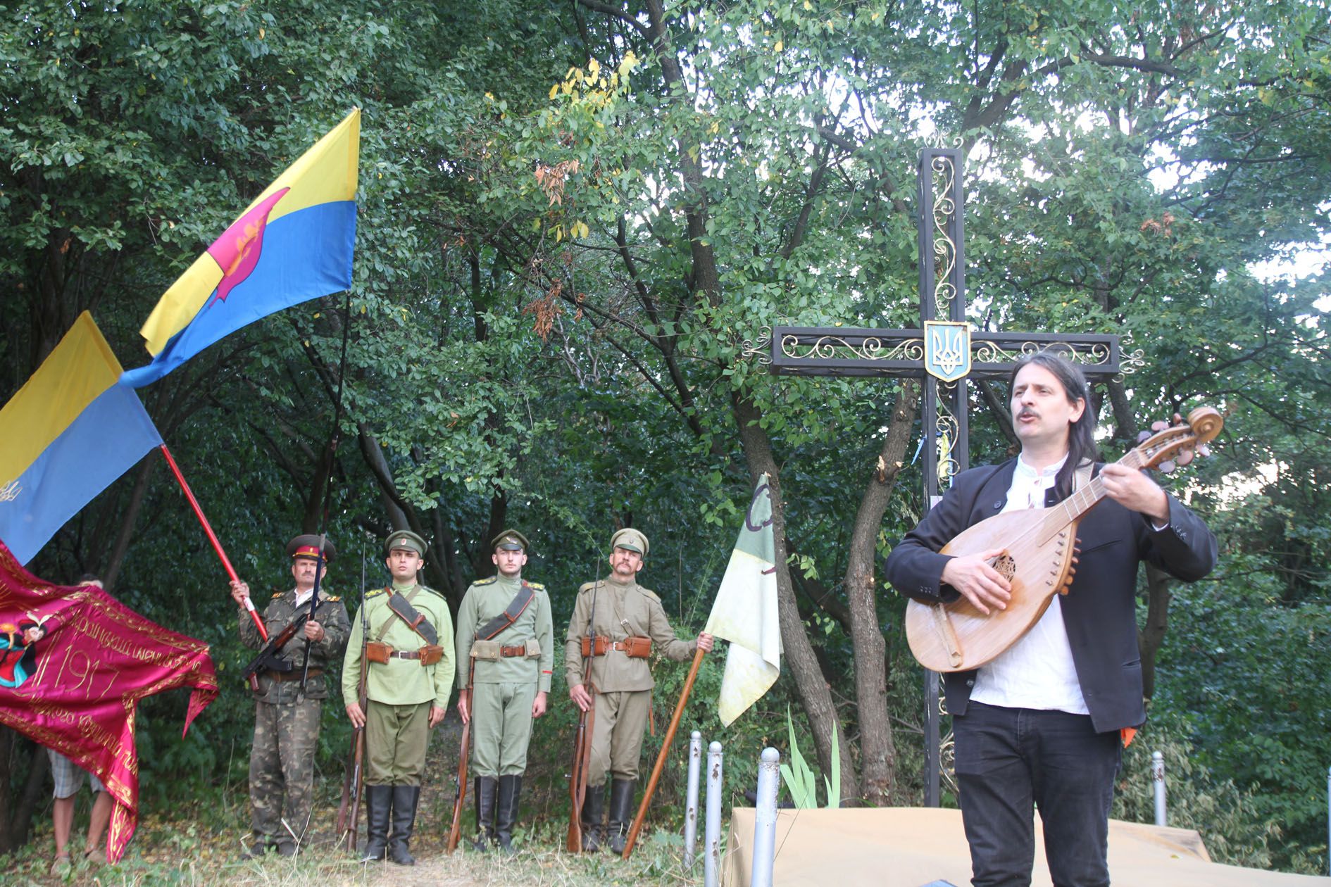 На Замковій горі вшанували козаків-богданівців