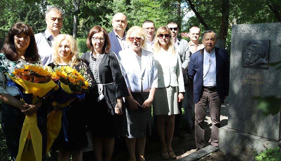 Земляки, якими пишається діаспора