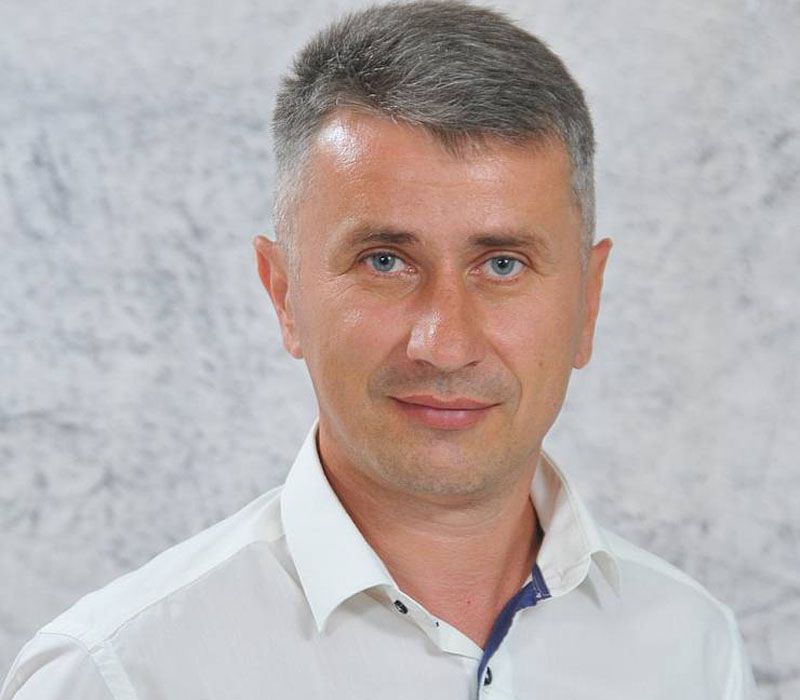 Не обліковує добрі справи, а просто їх робить