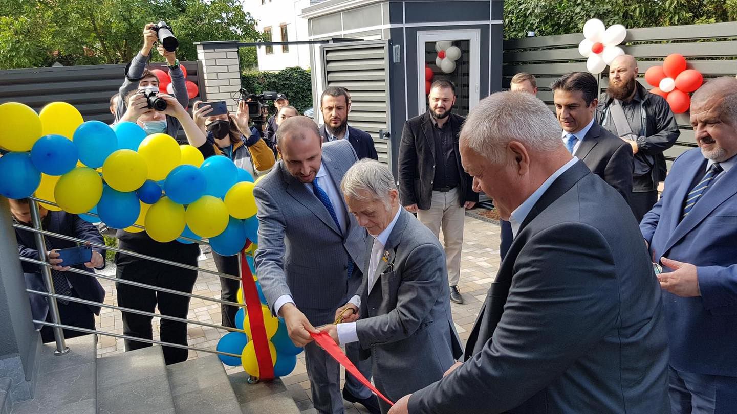 «Birlik» означає «Єдність»