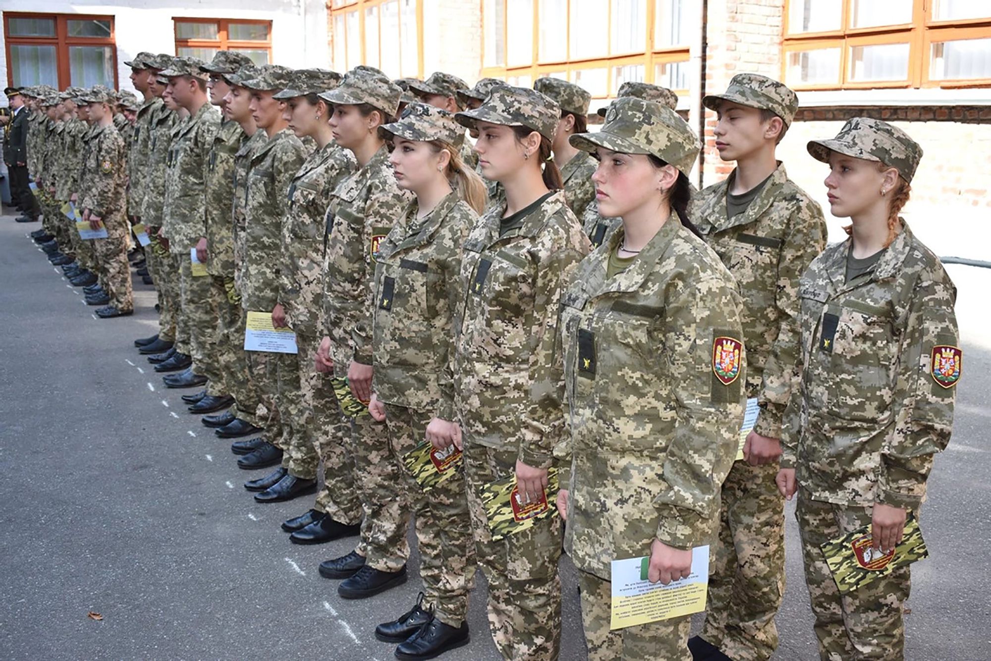 У стінах Новоград-Волинського ліцею пролунала перша обітниця