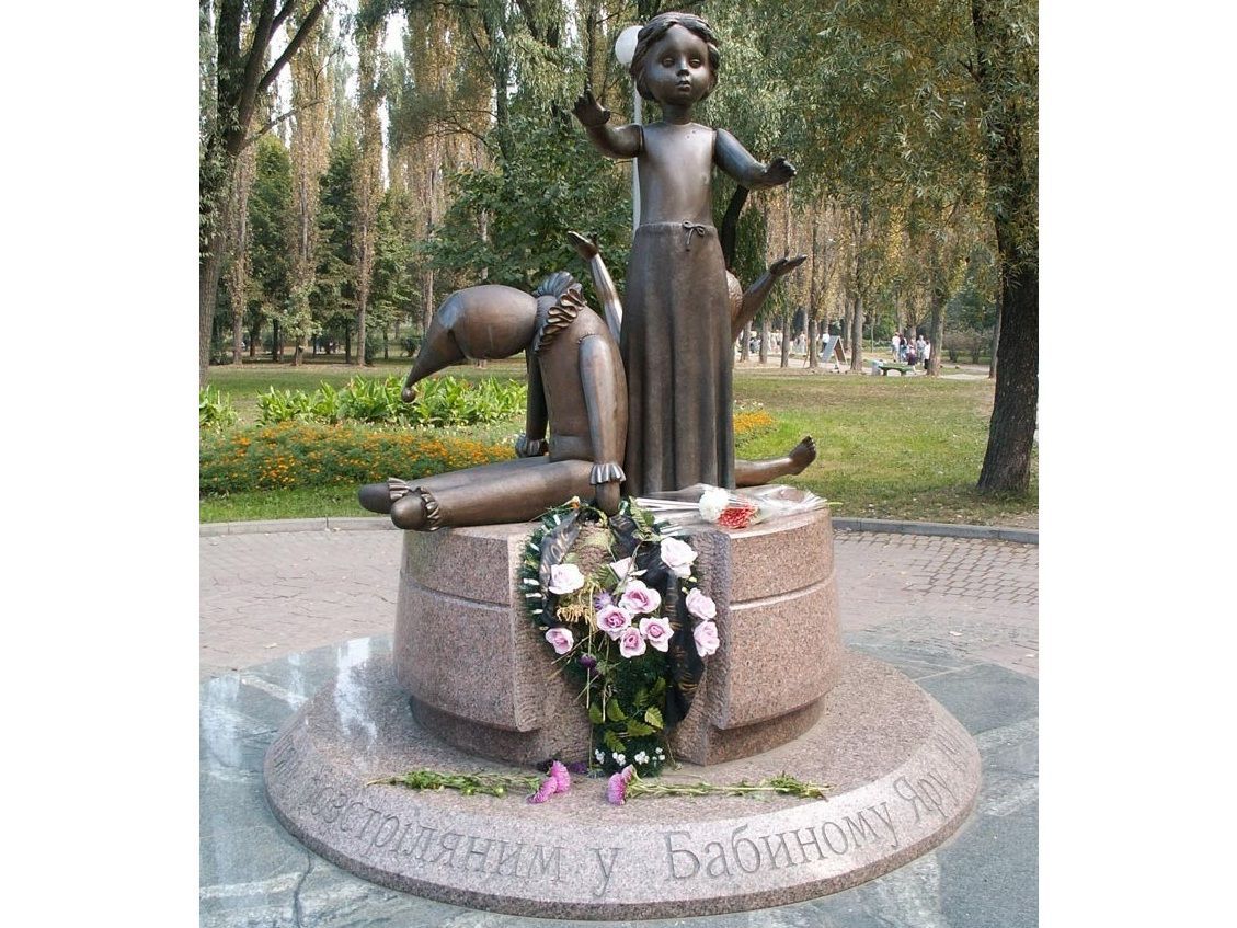 Man mordete nur deswegen, dass sie Juden und Ukrainer waren