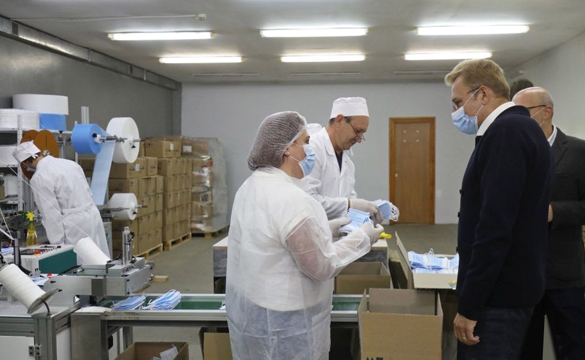 Львів: Налагодили виробництво медичних масок
