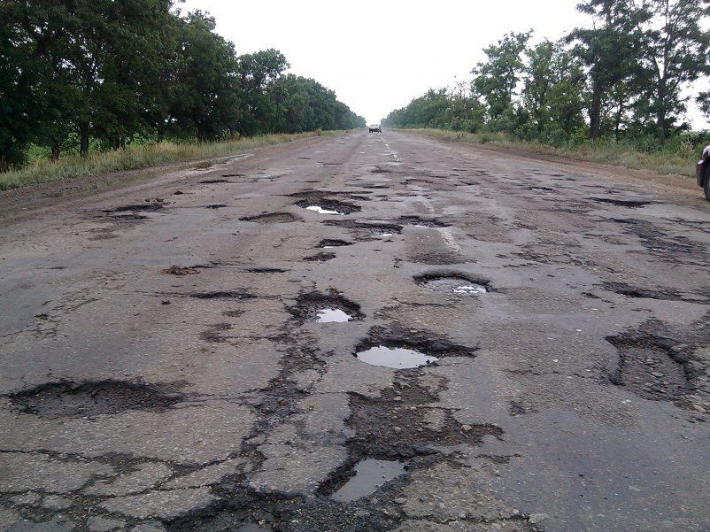 Мешканців Херсона турбують високі ціни та якість води