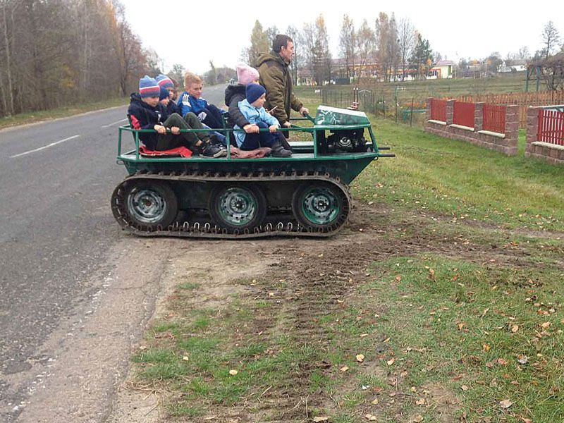 Рівненщина: Умілець з поліського села Бродниця змайстрував самохід
