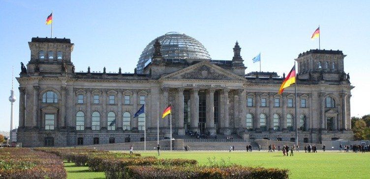 Україна приєдналася до санкцій, накладених за кібератаку на Бундестаг