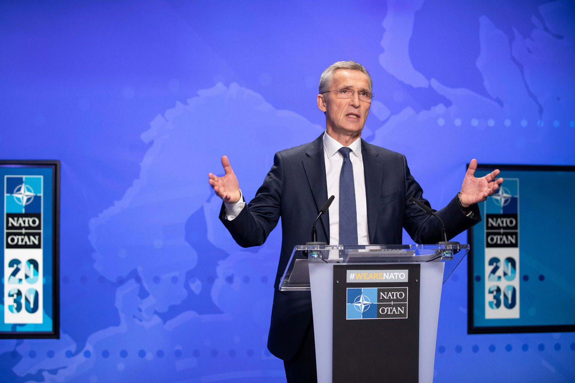 НАТО не втручатиметься у конфлікт між Києвом та Будапештом