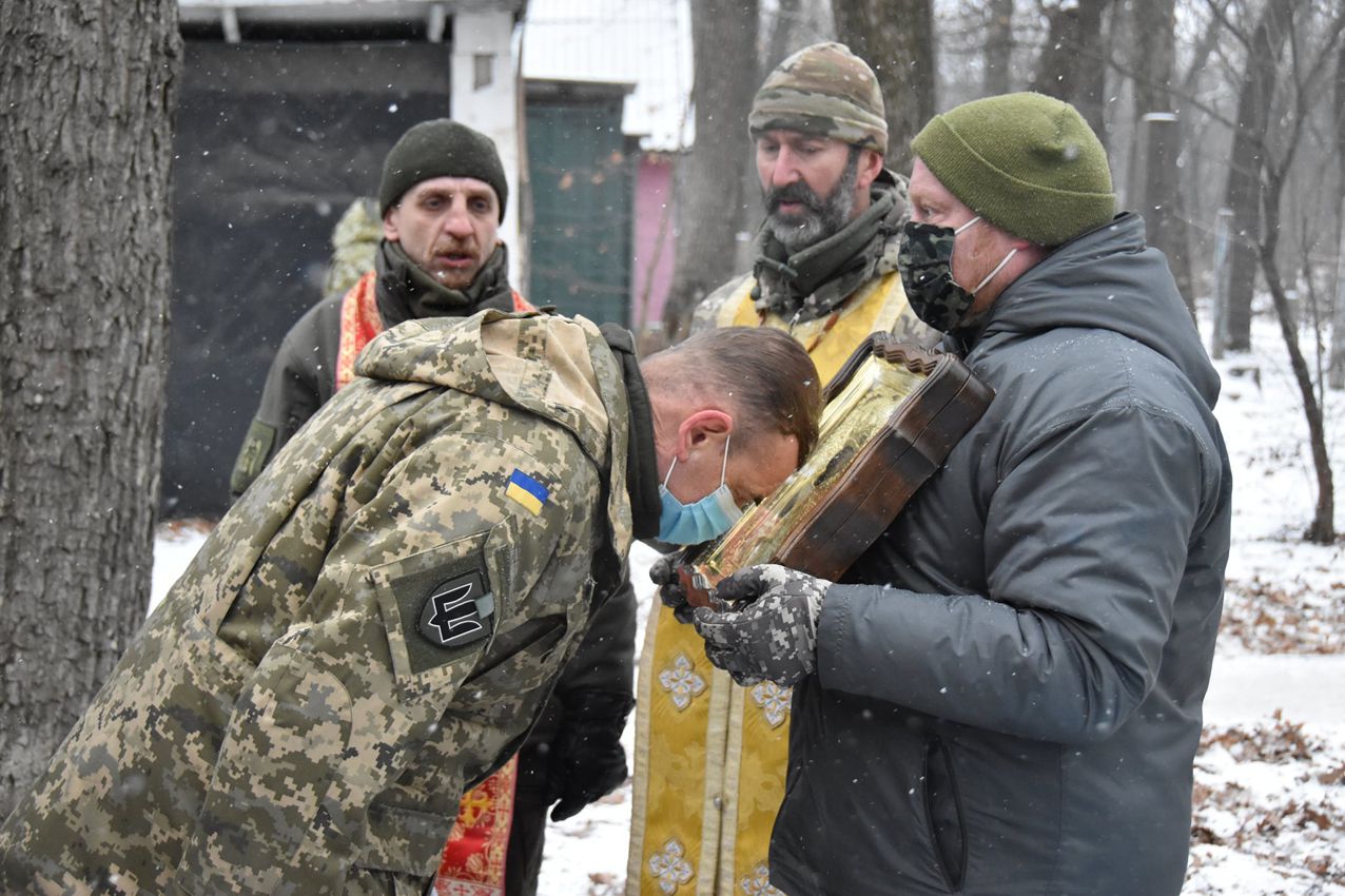 Ікона Святого Миколая Чудотворця прибула до штабу Об’єднаних сил