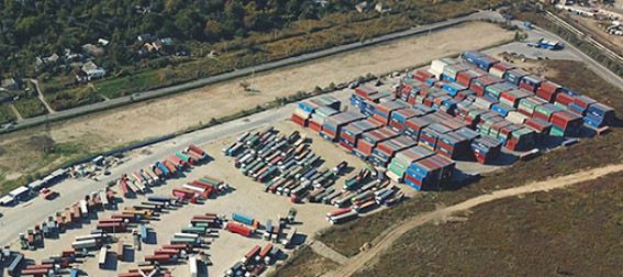 Чому сухі порти не стають локомотивами  морської галузі?