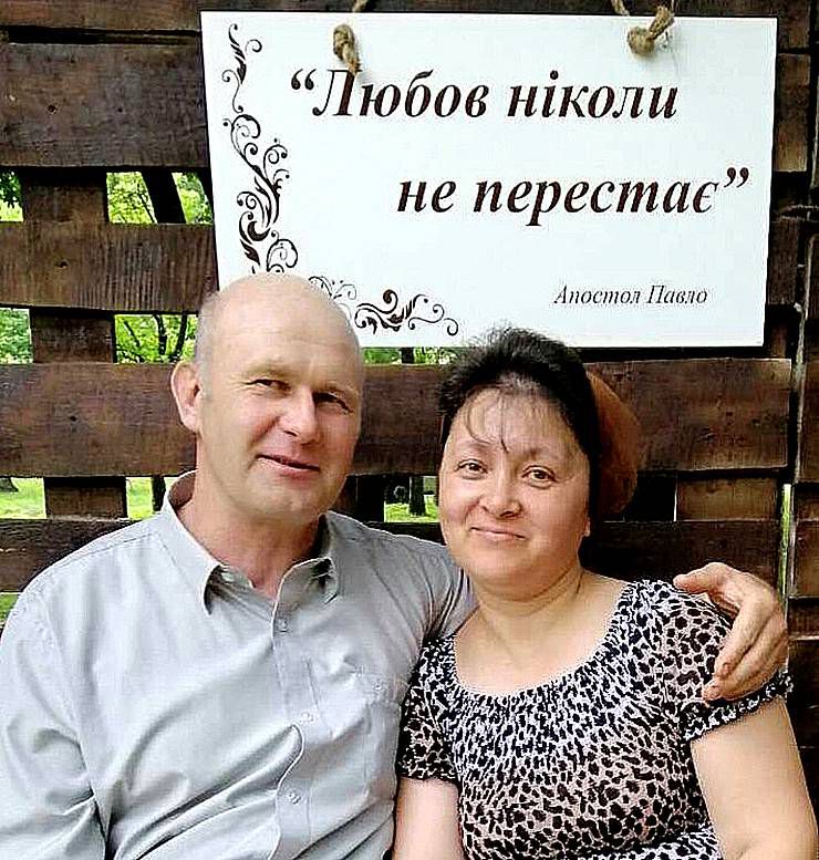 Наповнює оселю ароматами свята та любові