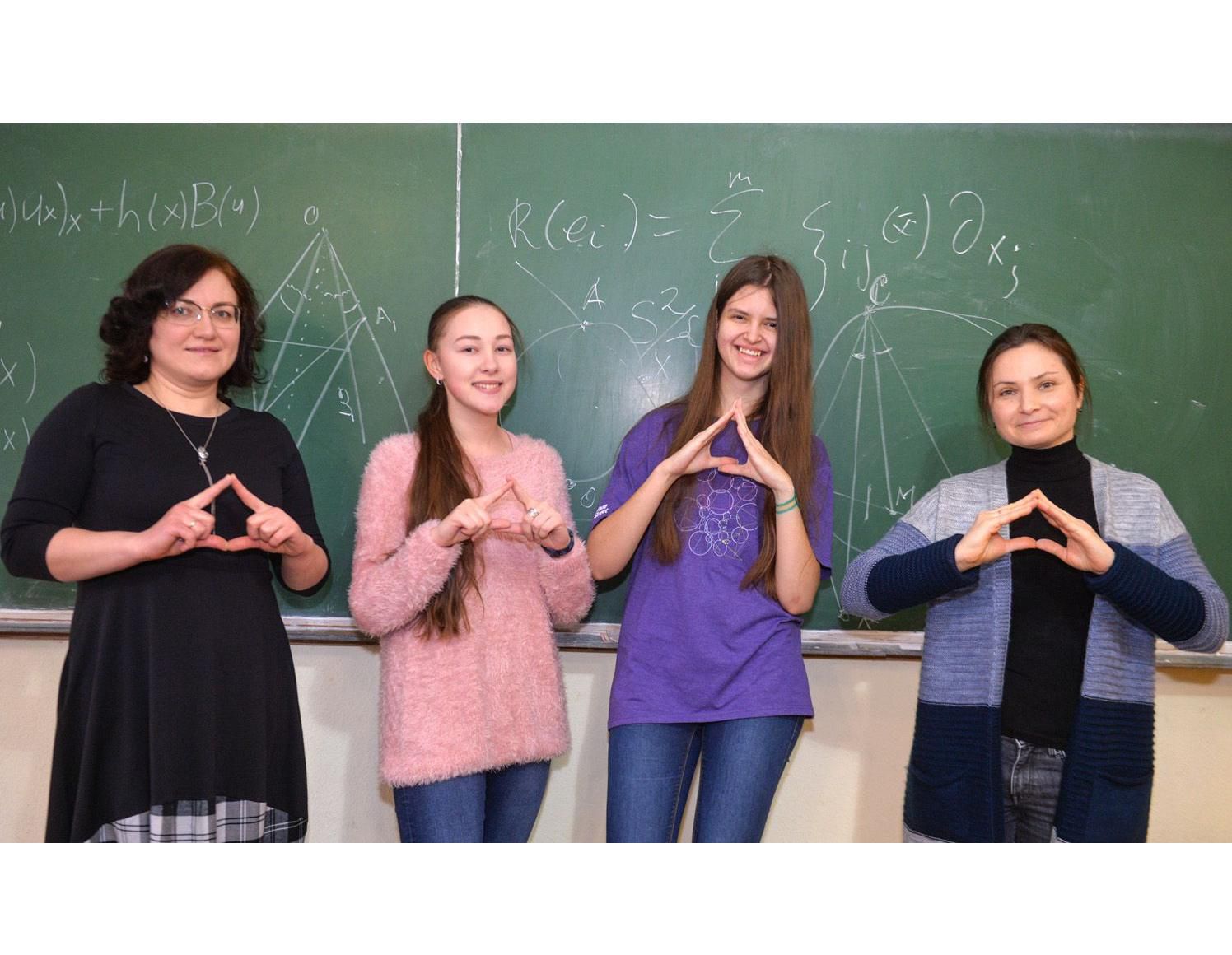 Приборкувачки вірусів та диференціальних рівнянь