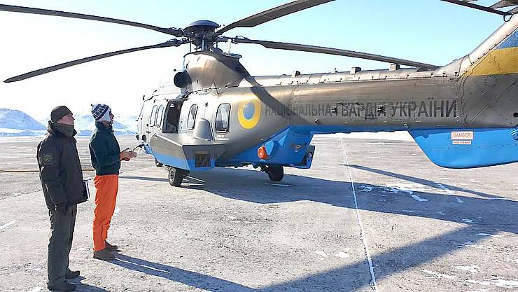Гвардійці опановують французьку авіатехніку