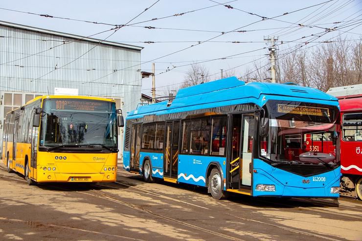 У Дніпрі змінять ставлення городян до громадського транспорту
