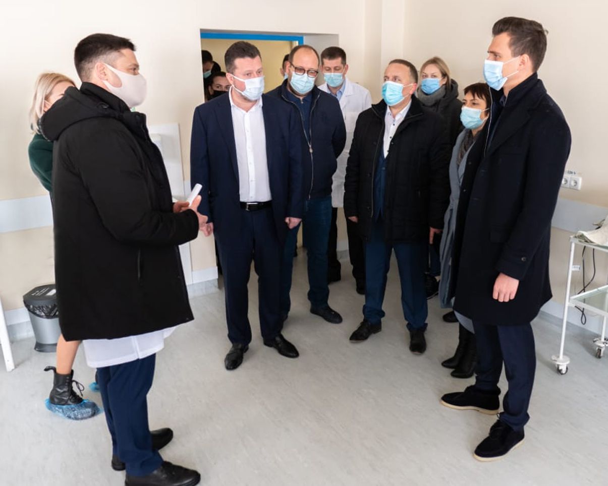 Черкащина: В Умані за підтримки єврейської громади відкрили ПЛР-лабораторію