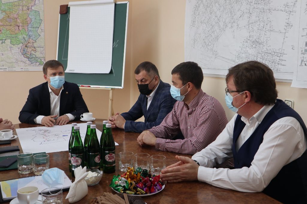 У Вараші говорили про дорогу