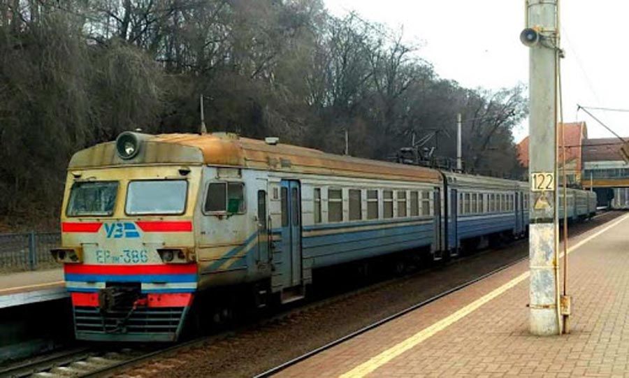 Чернігівщина: Електрички стануть довшими