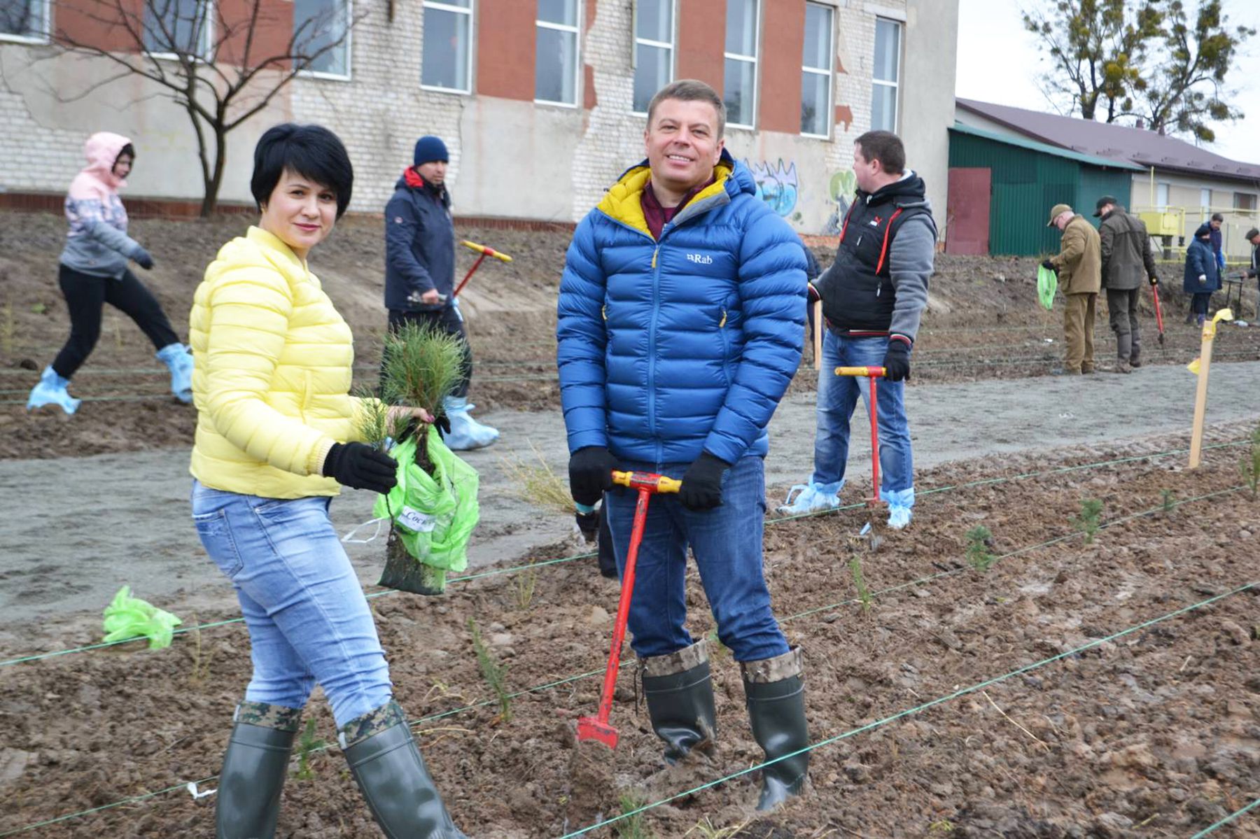 Житомирщина: У Малині пустир перетворять на культурний острівець