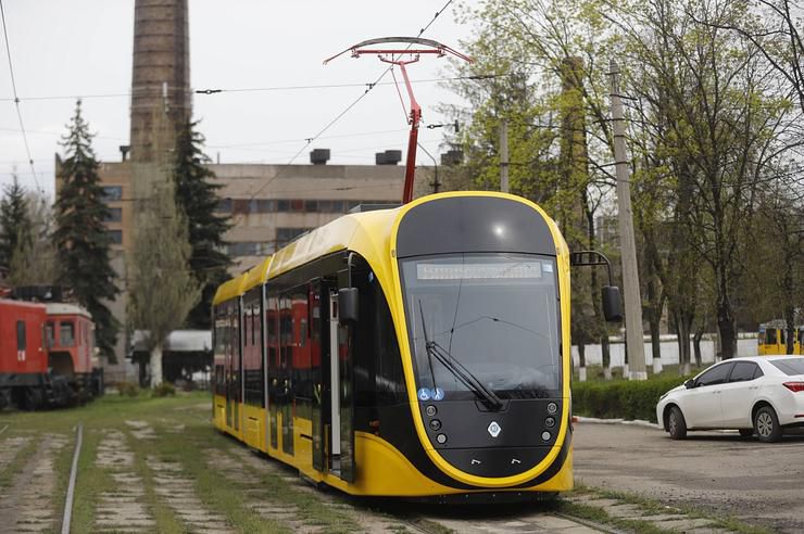 У Дніпрі проходить випробування вітчизняний трамвай