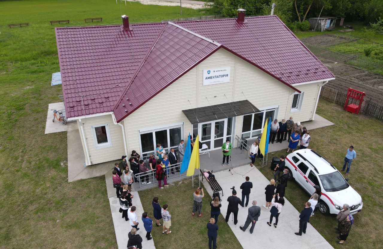 Чернігівщина: Амбулаторія є, чекають фахівця