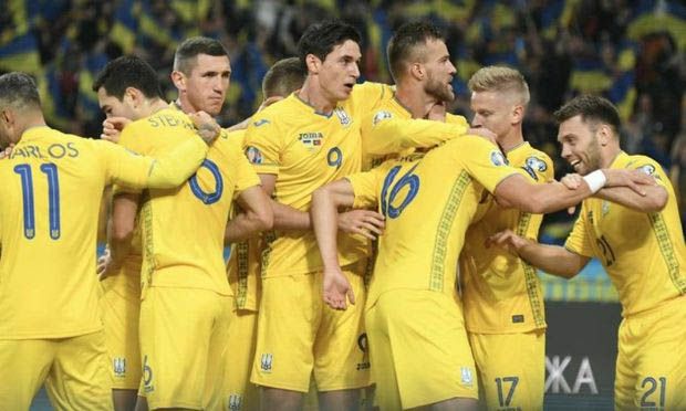 Футбол: Оприлюднено заявку збірної України