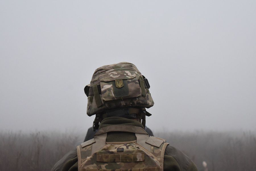 Піски обстріляли з великого калібру