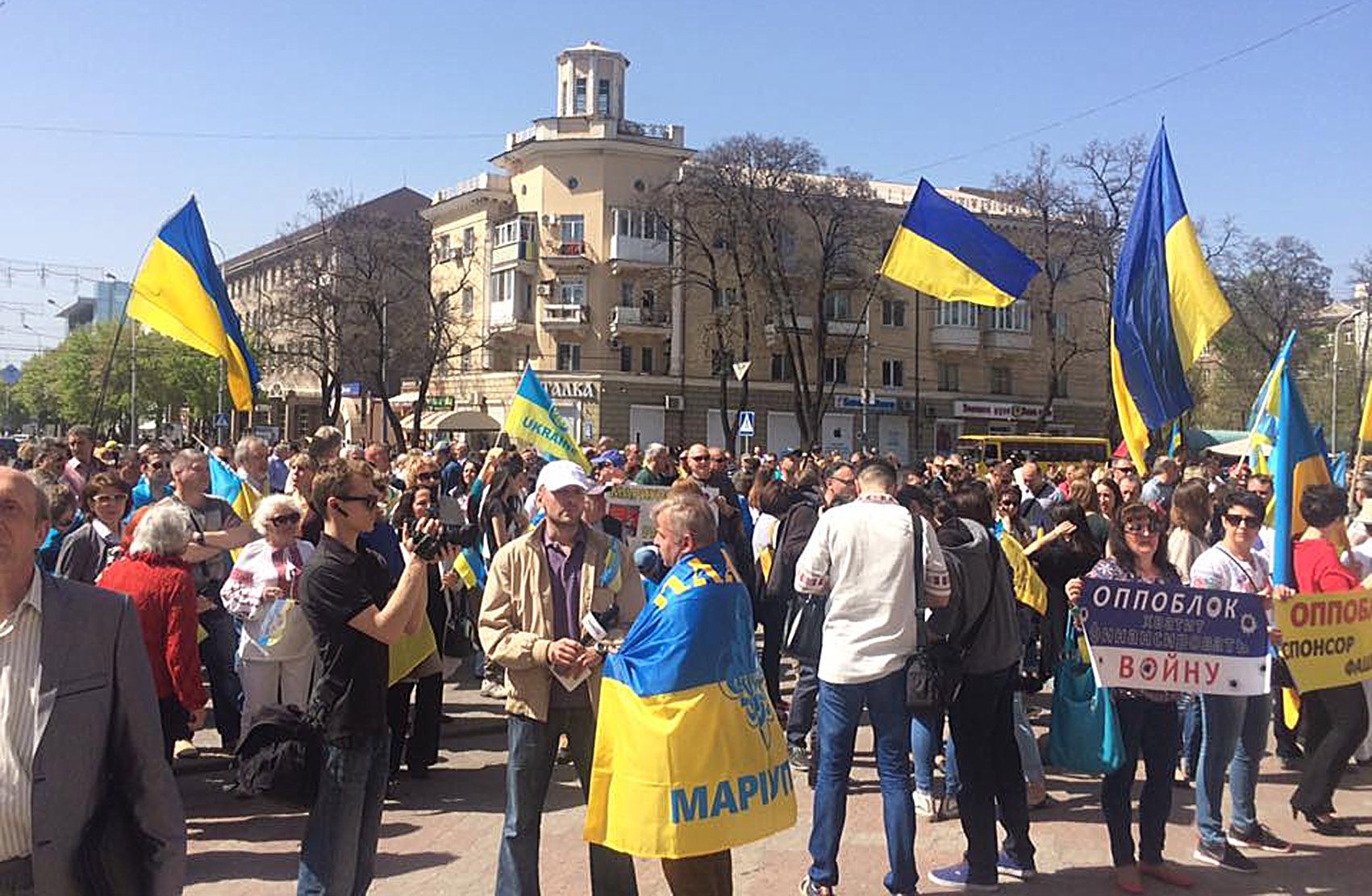 Маріуполь живе мирним життям... Передував цьому розгром сепаратистів