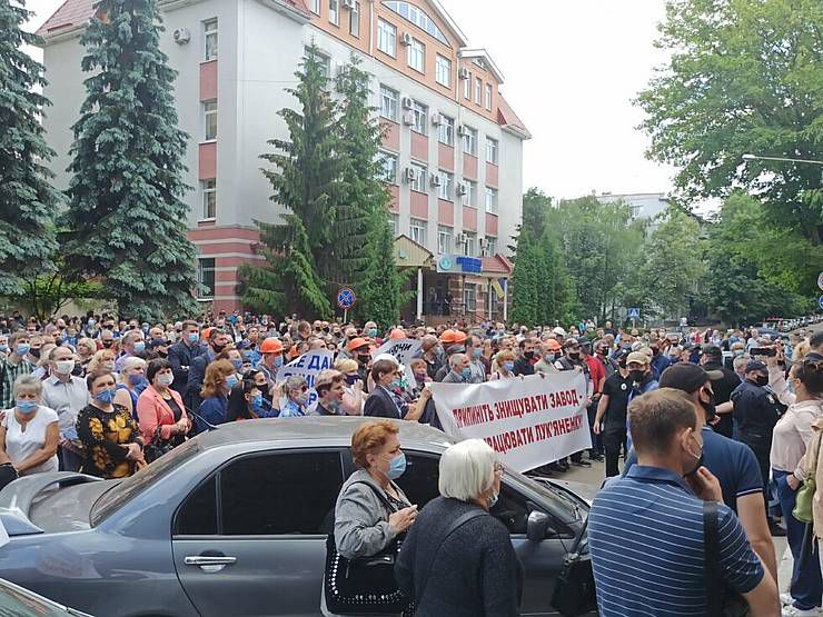 Суми: Прокуратура проти суду, а машинобудівники проти всіх
