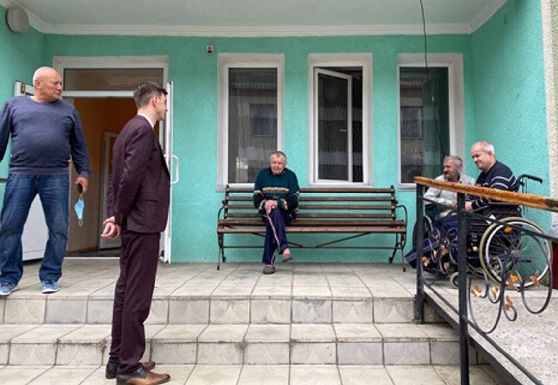 Життя в інтернаті — нелегке випробування