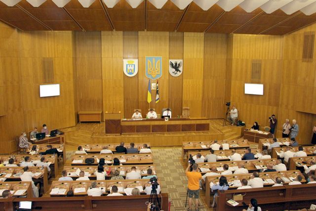 Надра мають збагачувати громади