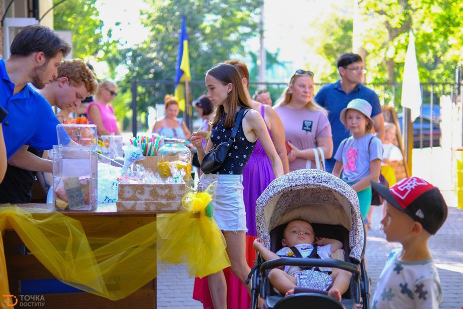 Кіровоградщина: Допомагають онкохворій малечі