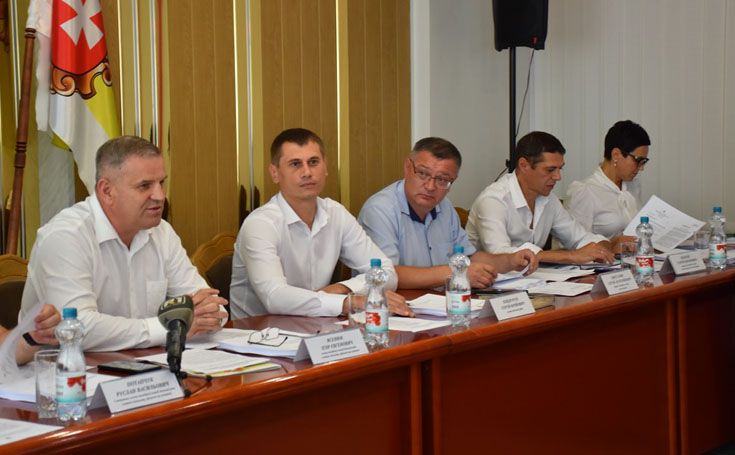 У Рівненській обласній раді розпочалися бюджетні слухання