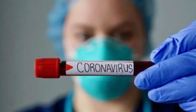 За добу  госпіталізували  понад 800 хворих