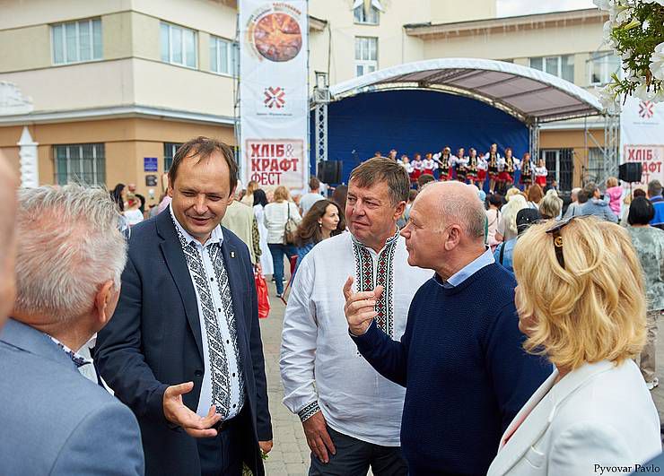 Івано-Франківськ: Хліба — в достатку