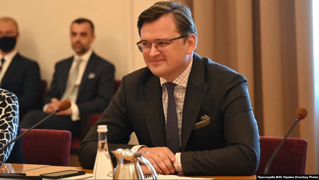 ЄС та НАТО мають дати Росії чіткий сигнал