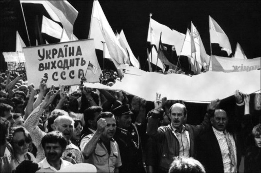Народ свої переконання не змінює