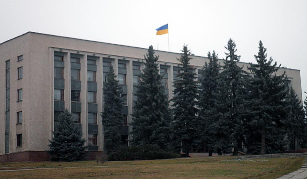 Хто піде у відставку: рада чи голова