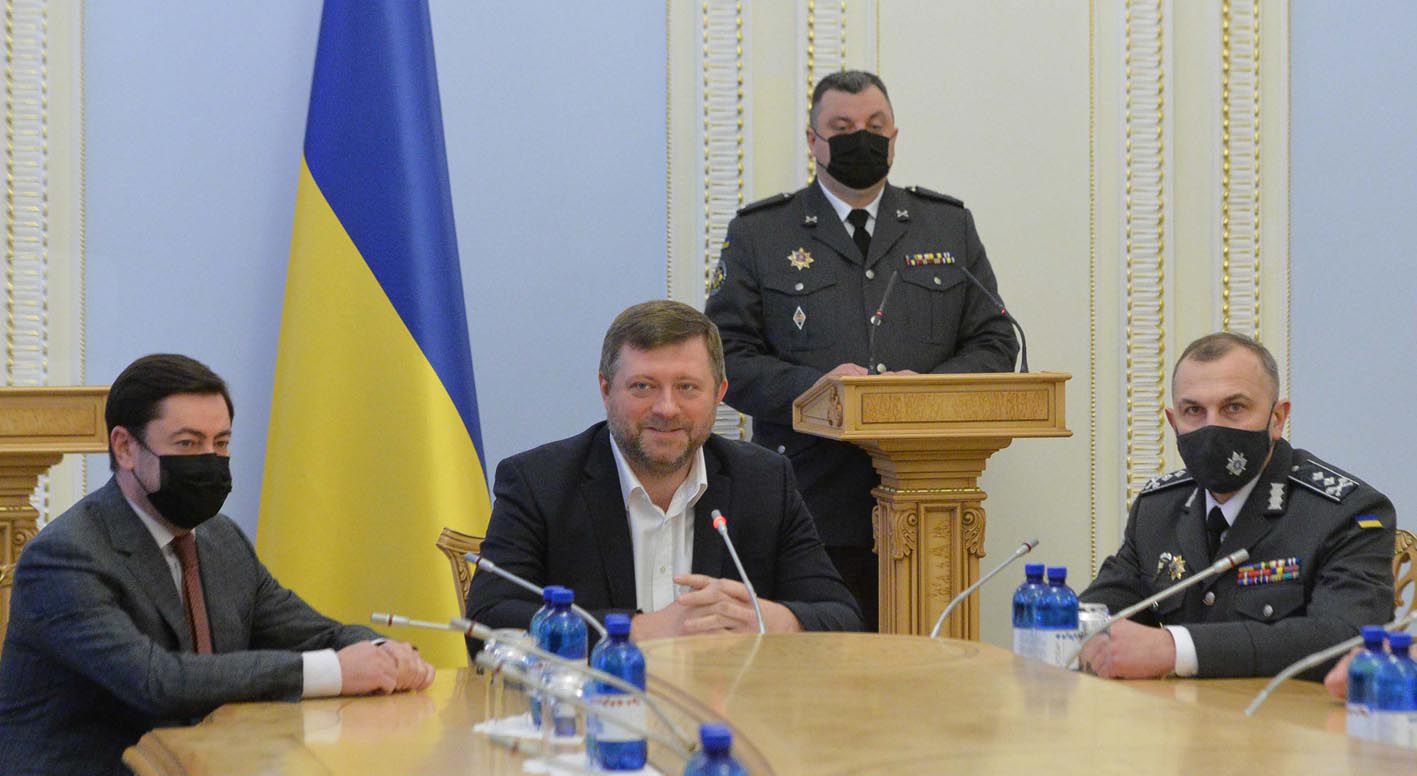 Справа державної охорони — у руках професіоналів