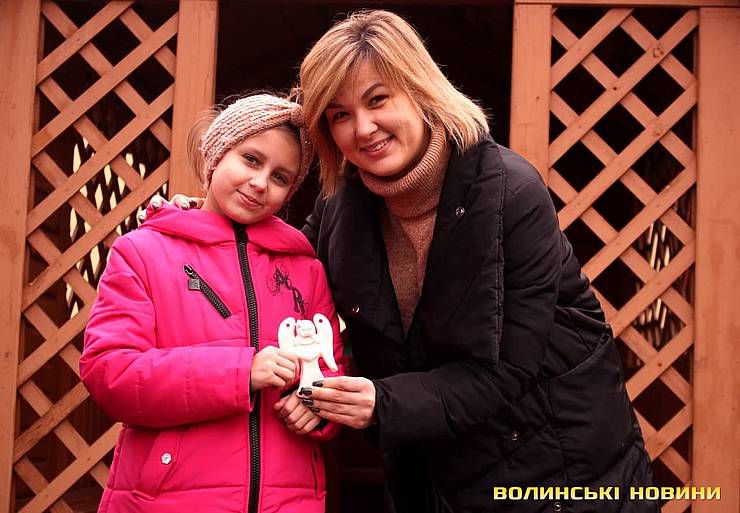Юним гончарям у подарунок