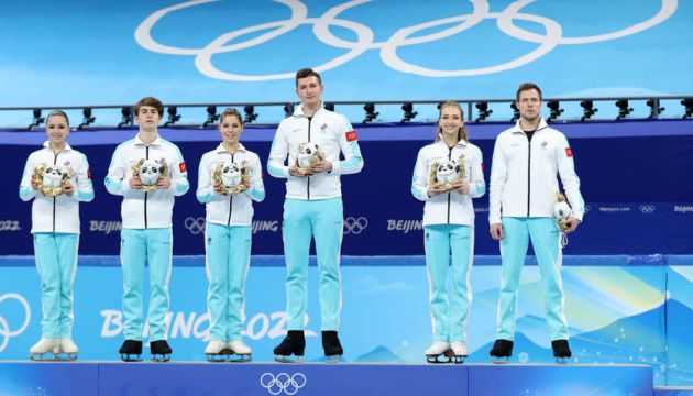 Знову про допінг, персонажі знайомі